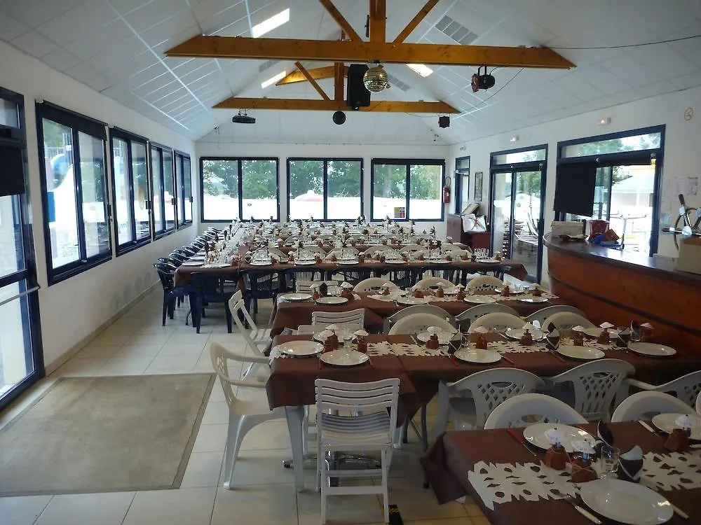 Camping d'Arvor Ambon 3*,  France